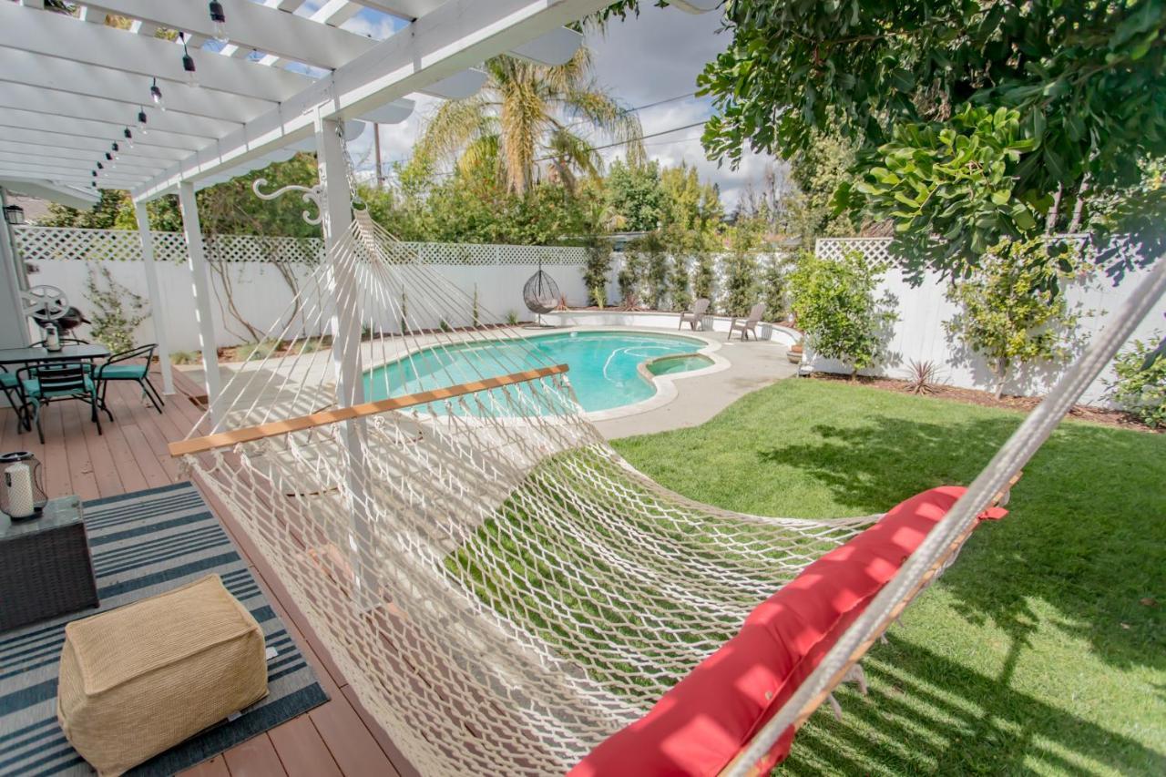 Enchanting Sherman Oaks With Pool Permit #hsr Two One Zero Zero 2605 Vakantiehuis Los Angeles